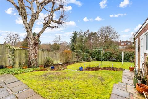 4 bed property, in Stafford Road, £739,995