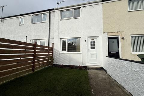 2 bed property, in Tyn Rhos, £136,000