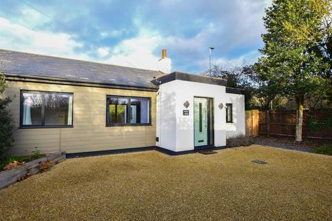 3 bed property, in Babraham Road, £475,000