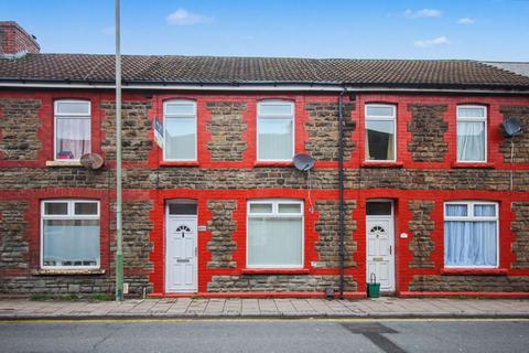 3 bed property, in Nantgarw Road, £160,000