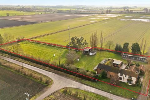 4 bed property, in Tindale Bank Road, £550,000