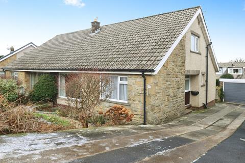 4 bed property, in Ogden Crescent, £249,999