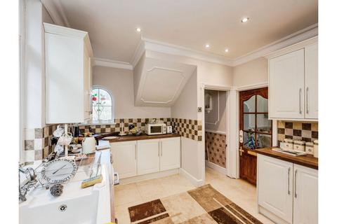 3 bed property, in Afan Road, £160,000