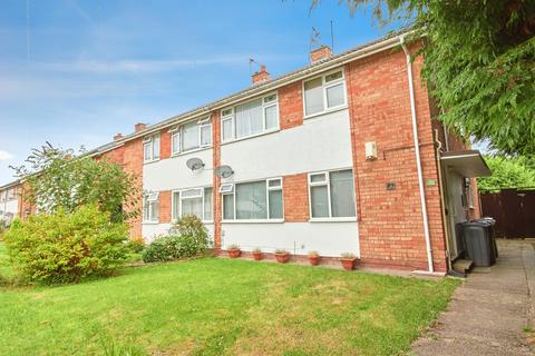 2 bed property, in Lazy Hill, £93,500
