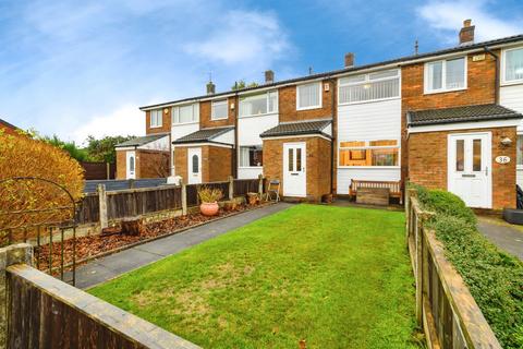 3 bed property, in Philips Avenue, £180,000