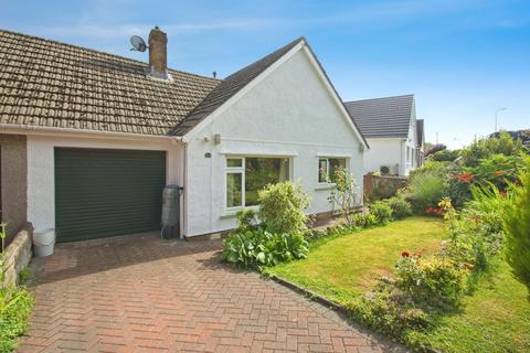 3 bed property, in Lon Cae Porth, £440,000