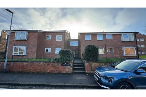 2 bed property, in St. Marys Hall Road, £110,000