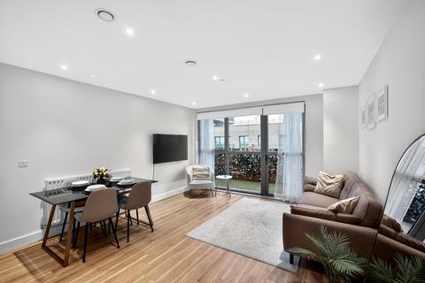 2 bed property, in 7 Union Way, £530,000
