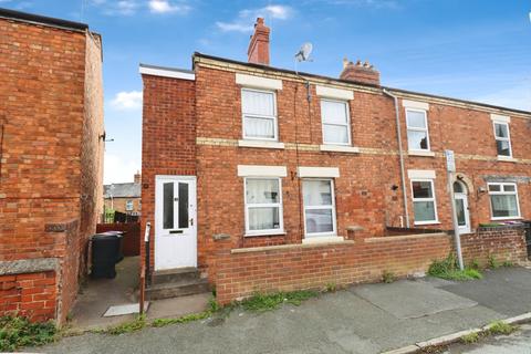 2 bed property, in Lord Street, £90,000