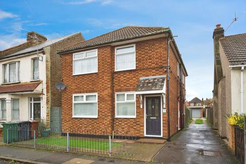 2 bed property, in Westward Road, £400,000