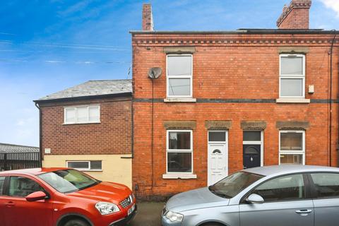 2 bed property, in Liddington Street, £140,000