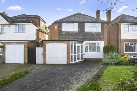 3 bed property, in Morven Road, £499,950