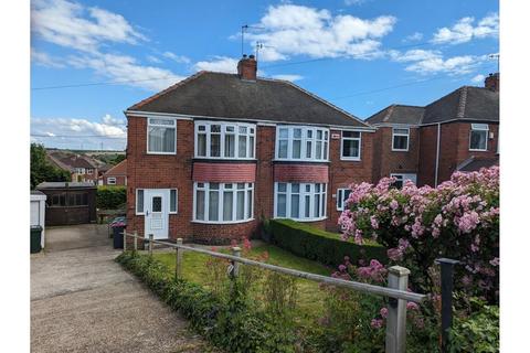 3 bed property, in Reresby Road, £225,000