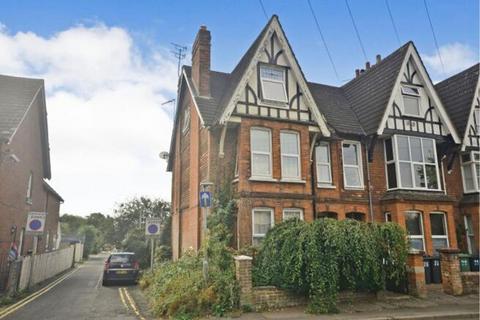 6 bed property, in Magazine Road, £539,000