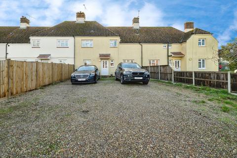3 bed property, in Station Road, £240,000