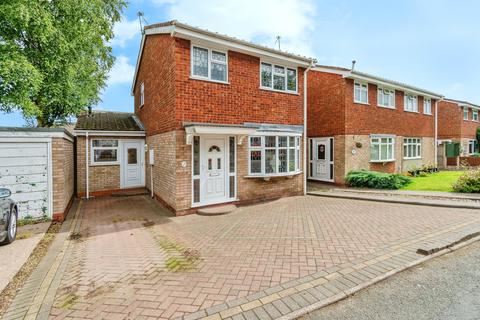 3 bed property, in Edison Close, £235,000