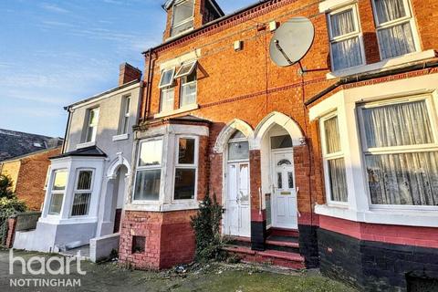 3 bed property, in Wiverton Road, £150,000
