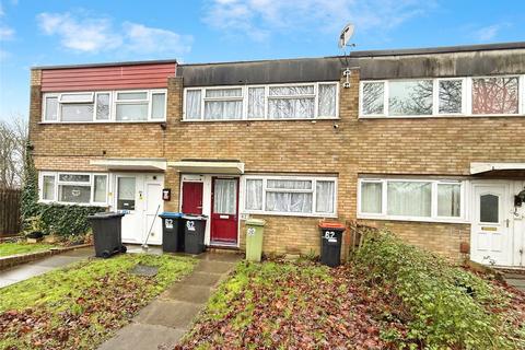 3 bed property, in Strangford Drive, £200,000