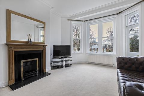 2 bed property, in Cremorne Road, £1,050,000