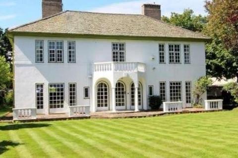 Land, in Brighton Road, £650,000