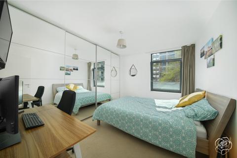 2 bed property, in Titian Heights, £550,000