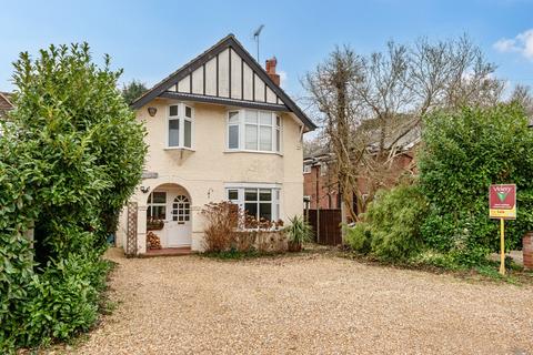 4 bed property, in Atbara Road, £725,000