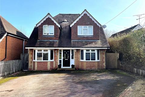 4 bed property, in Thorn Road, £847,500