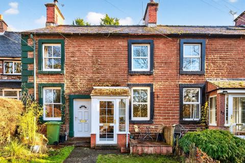 2 bed property, in 25 Bongate Street, £175,000