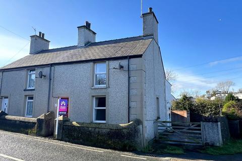 2 bed property, in off Brynddu Road, £135,000