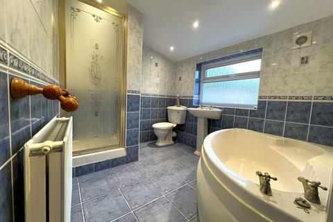 2 bed property, in off Brynddu Road, £135,000