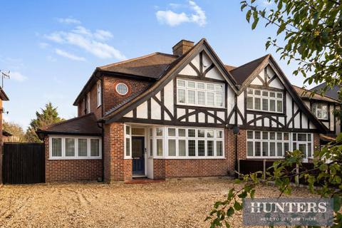 4 bed property, in Malden Road, £800,000