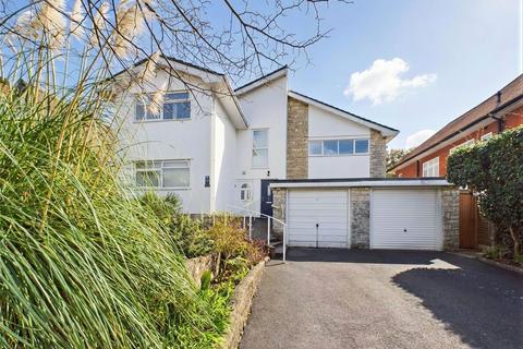 3 bed property, in Ravine Road, £399,950