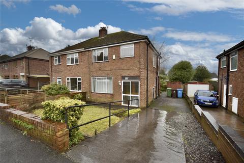 3 bed property, in Buckstones Road, £259,000