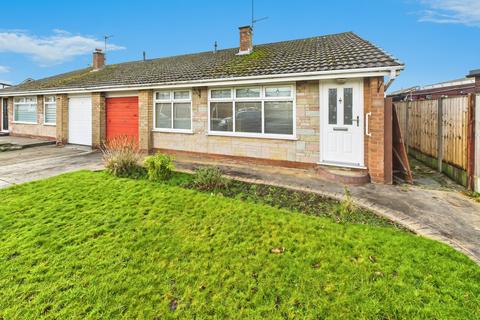 2 bed property, in Cranfield Road, £180,000
