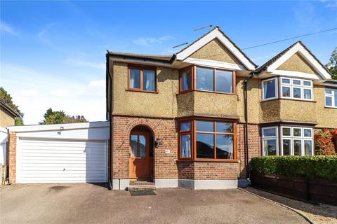 3 bed property, in Blackwell Drive, £670,000