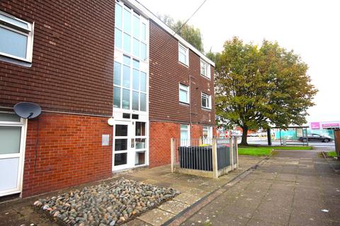 1 bed property, in Dawson Walk, £65,000