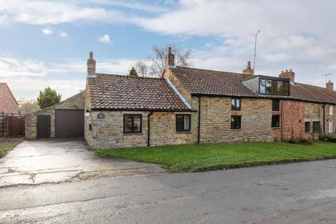 3 bed property, in Crambe, £465,000