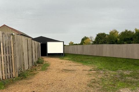 Studio, in Fendyke Lane, £200,000