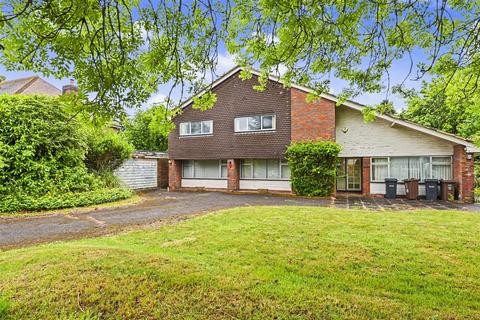 4 bed property, in Wheatfield Road, £1,650,000