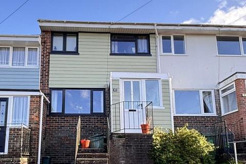3 bed property, in Westmill Road, £225,000