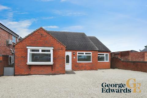 3 bed property, in Measham Road, £325,000
