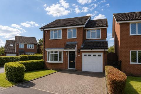 4 bed property, in Beverley Gardens, £575,000