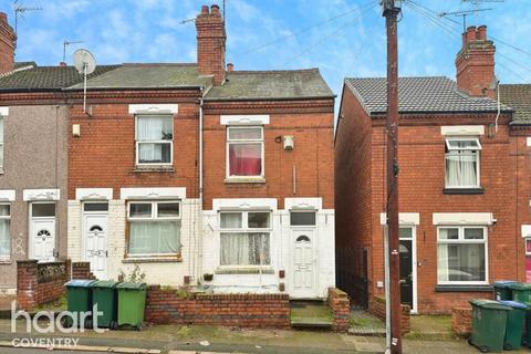 2 bed property, in Augustus Road, £140,000