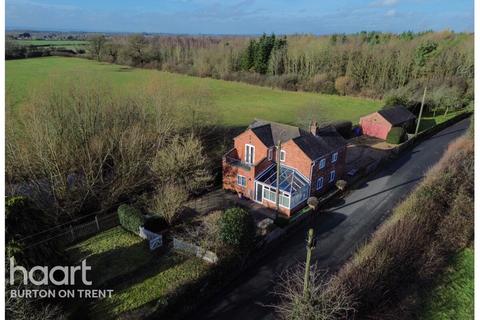 3 bed property, in Grangewood, £630,000