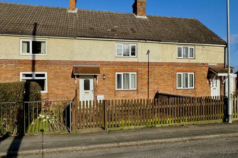 2 bed property, in 57 Linden Walk Louth LN11 9HT, £185,000
