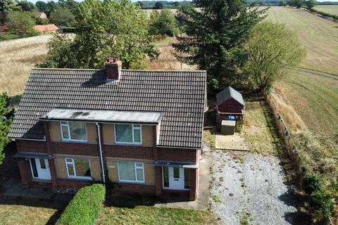 3 bed property, in Black Tup Lane, £199,950