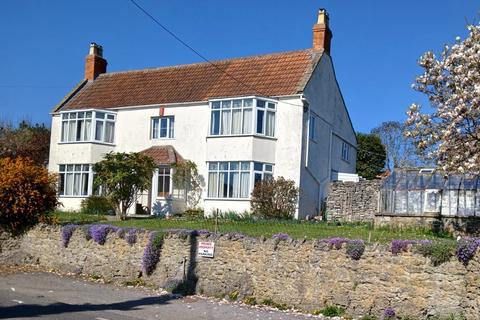 5 bed property, in Between Wells and Cheddar, £550,000