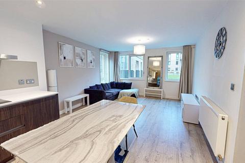2 bed property, in 12 Lockside Lane, £270,000