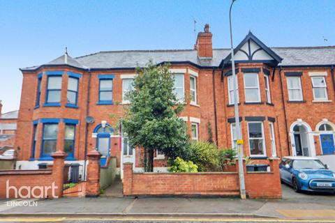 4 bed property, in Monks Road, £190,000
