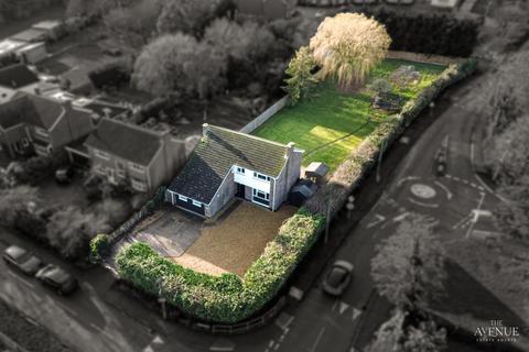 5 bed property, in Gibraltar Lane, £650,000